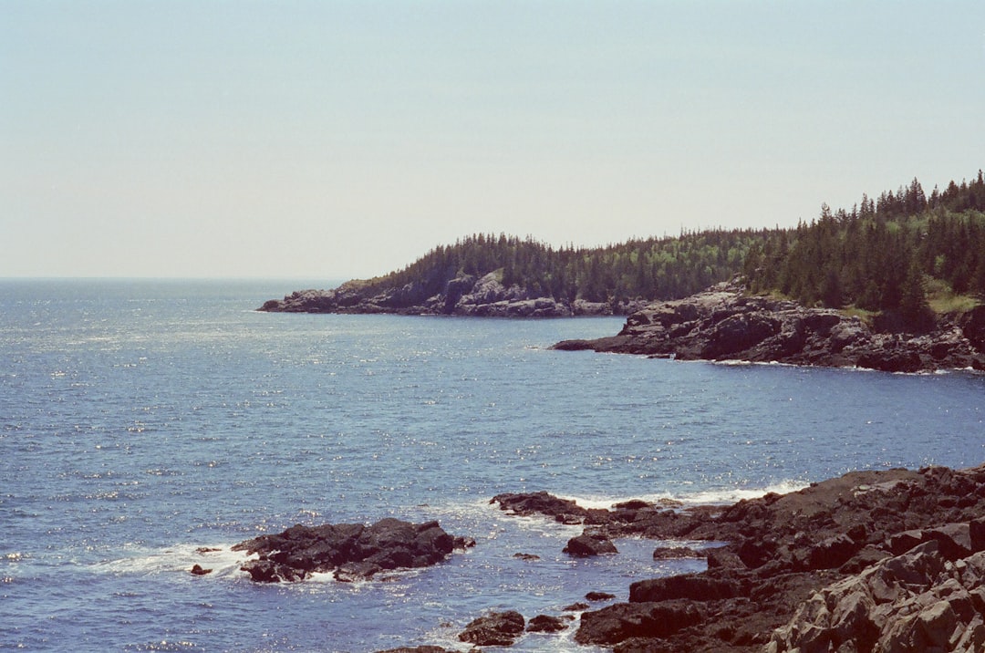 Auburn, ME Passport Guide: USPS Locations, Steps & Timelines