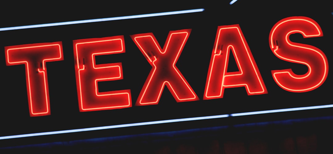 Getting a Passport in Aquilla TX: Facilities, Forms & Requirements