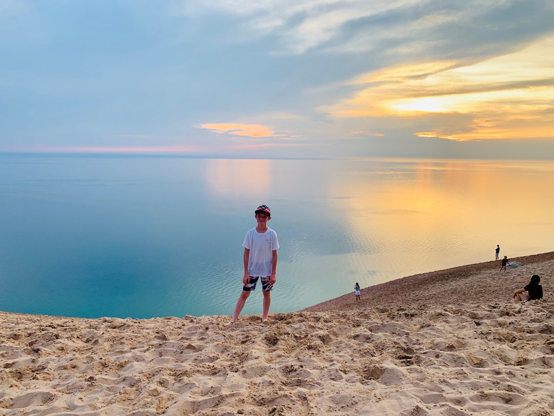 Getting a Passport in Onekama MI: Facilities, Forms, Steps