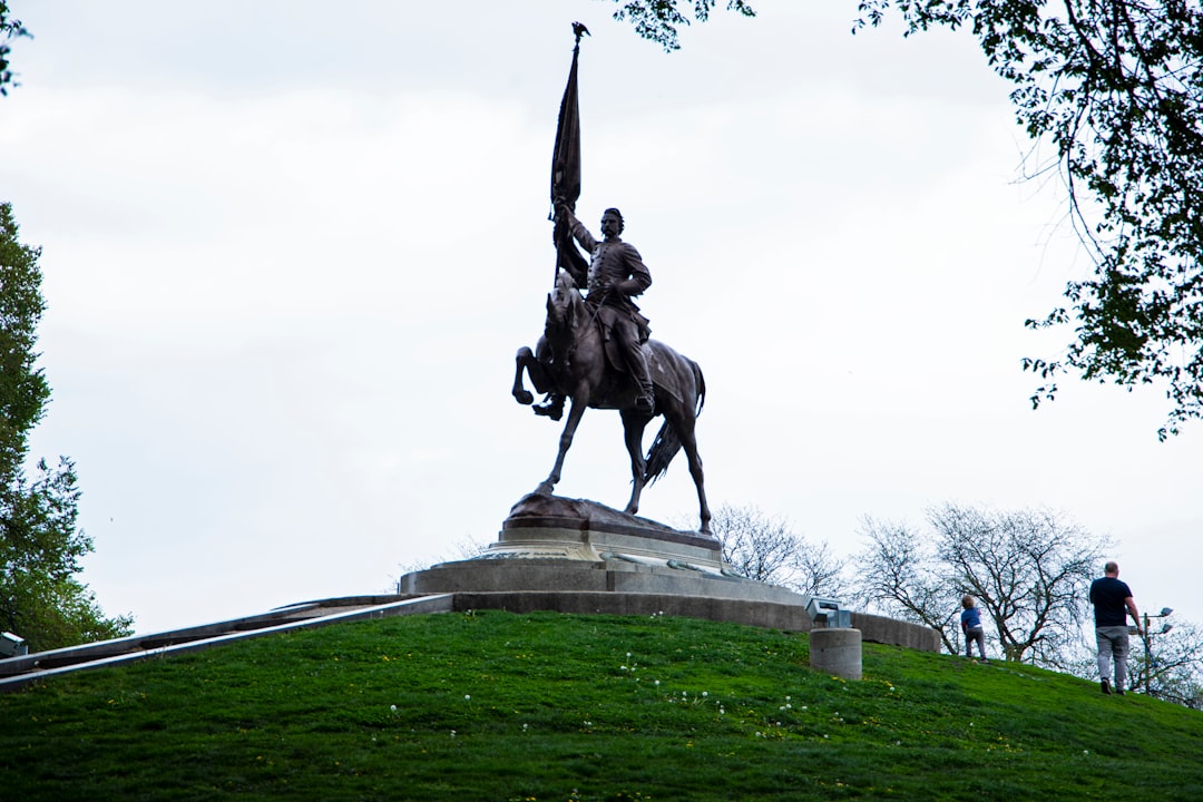 Highland Park, IL: Passport Application & Renewal Guide