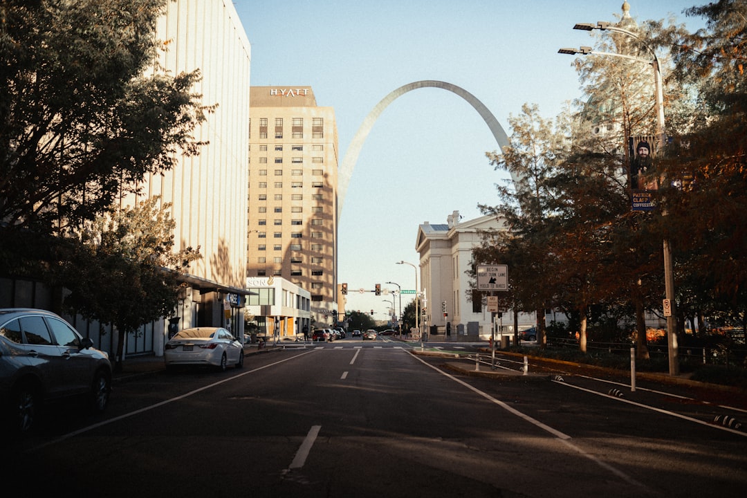 Paris, MO Passport Guide: Facilities, First-Time, Renewals