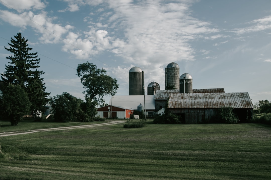 U.S. Passport Process for Elderon, WI Residents: Facilities Guide