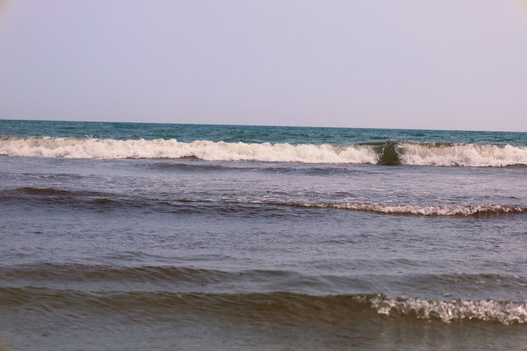 Weekapaug, RI Passport Guide: Facilities, Renewals & Steps